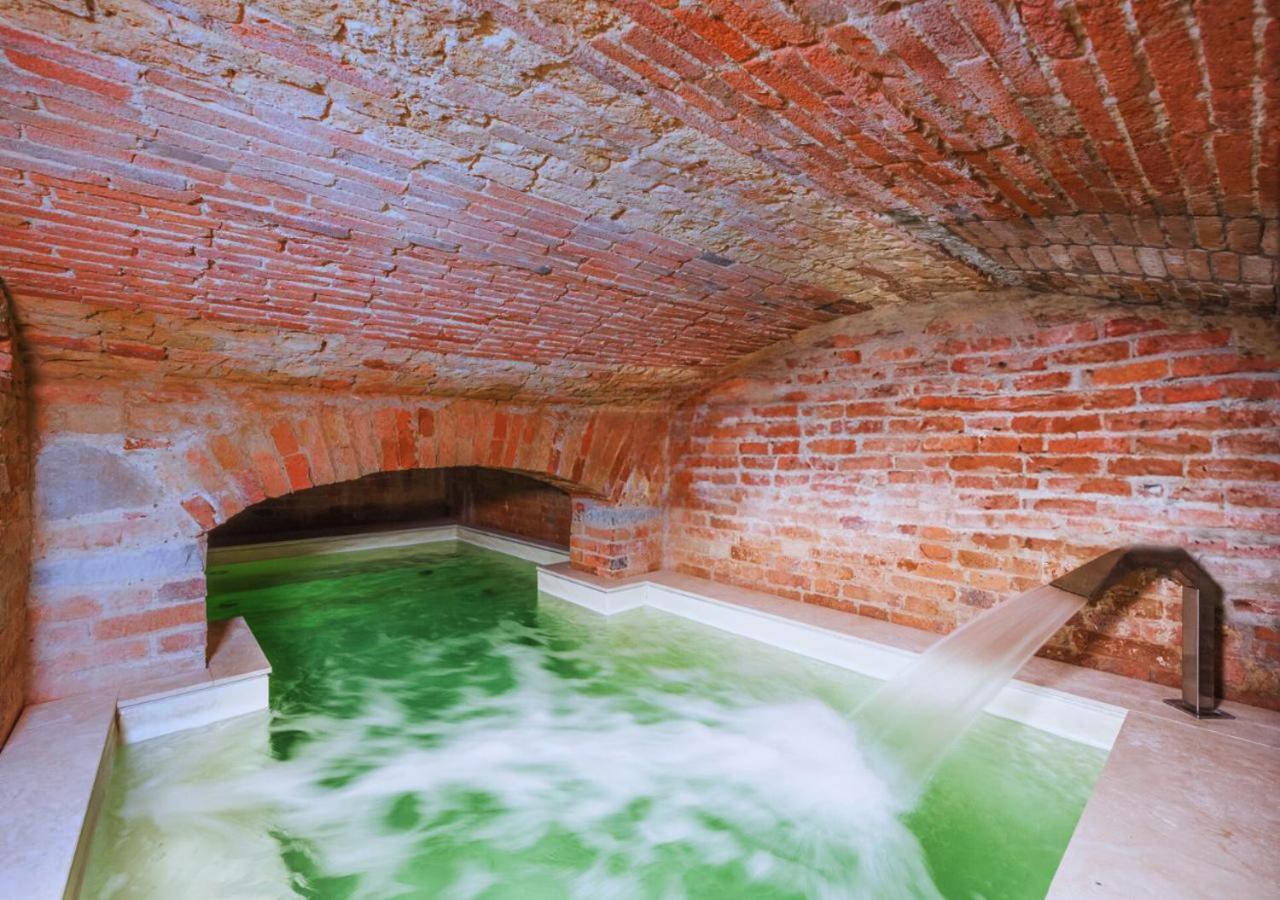 Countryhouse Con Piscina Riscaldata Vicina Al Centro Florens Exteriör bild